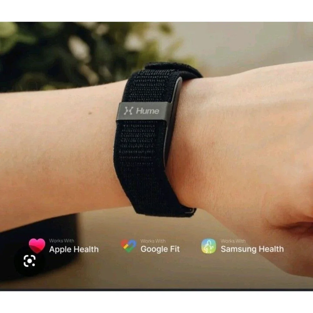 Hume Health Band 1.0 Fitness Longevity Tracker Waterproof Band w/Charger ONLY